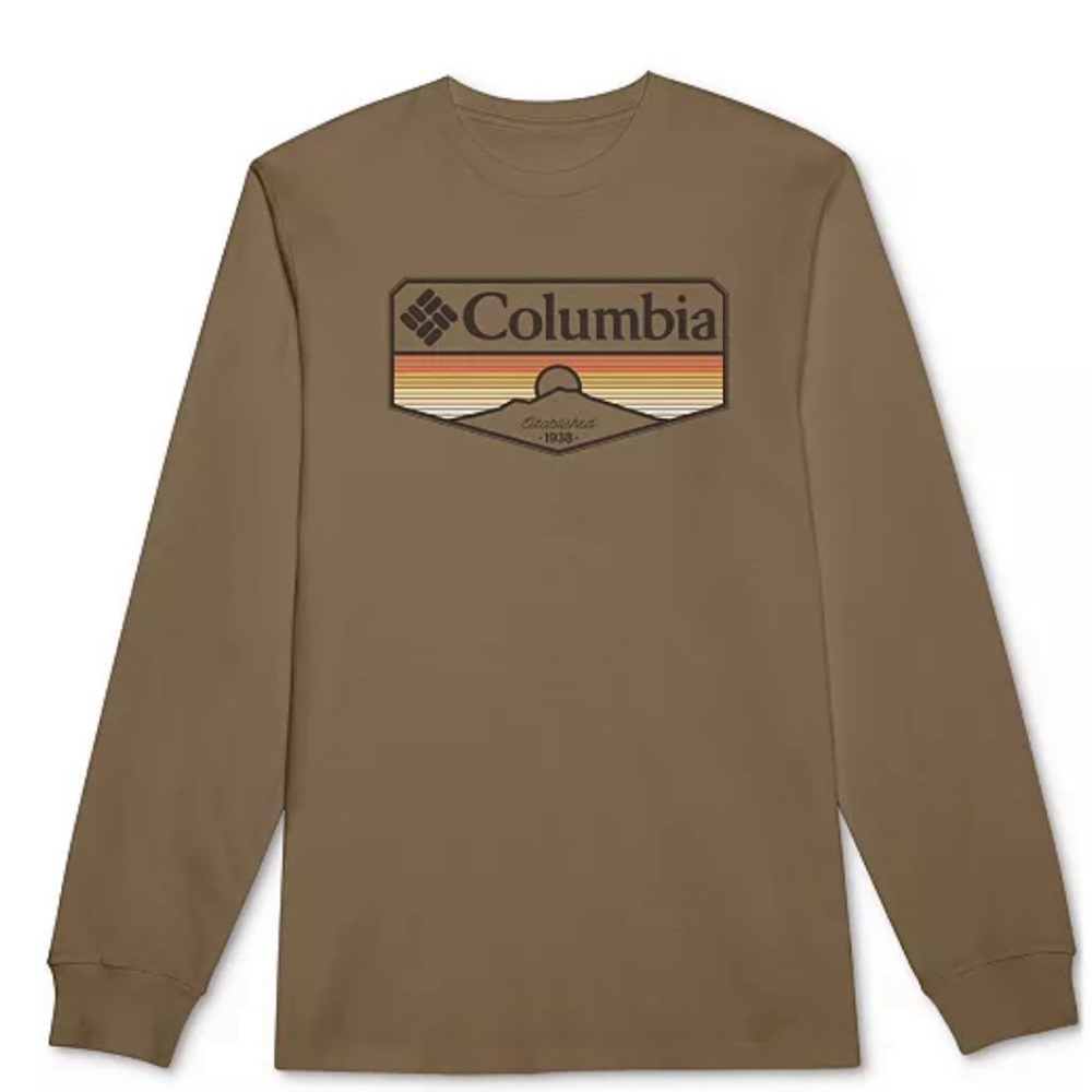 Sandy Long Sleeve Graphic T-shirt